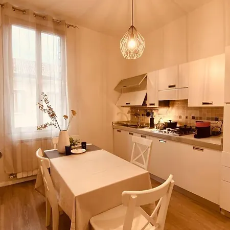 Casa Oscar: Entire Venice.mestre Station Lejlighed