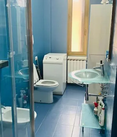 Casa Oscar: Entire Venice.mestre Station Mestre